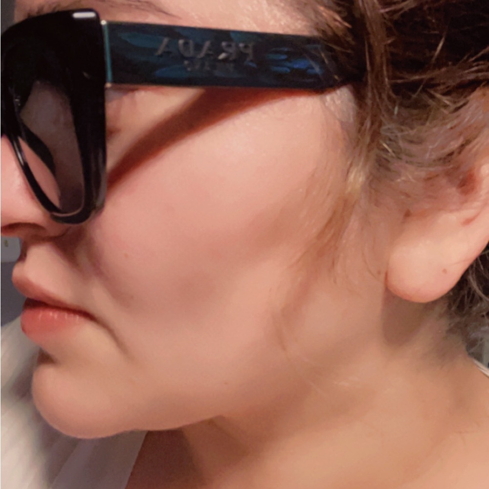 PRADA GLASSES - Picture 4 of 6